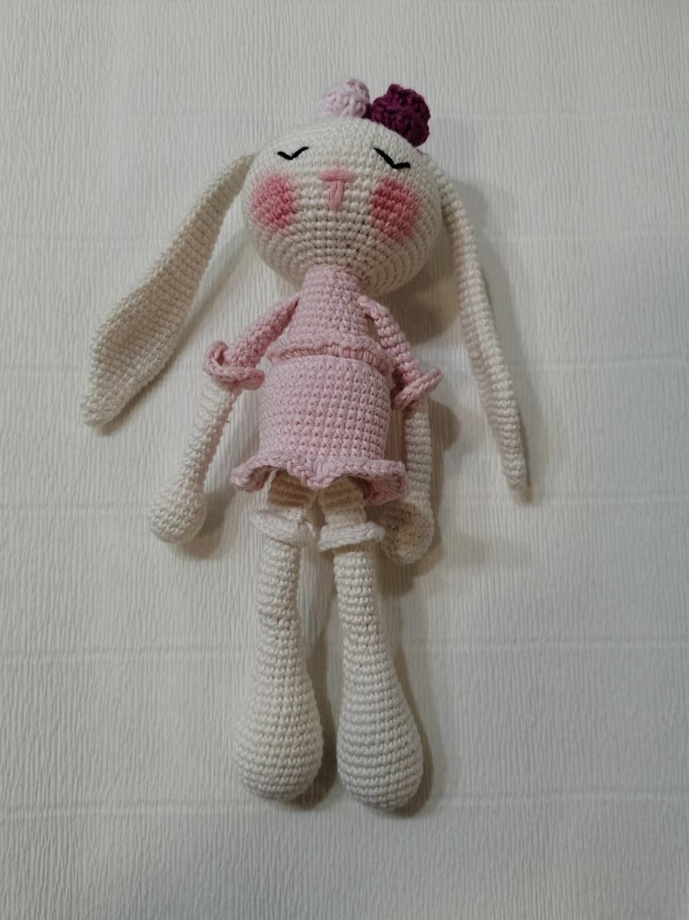 Amigurumi conejita orejas largas - Imagen 1